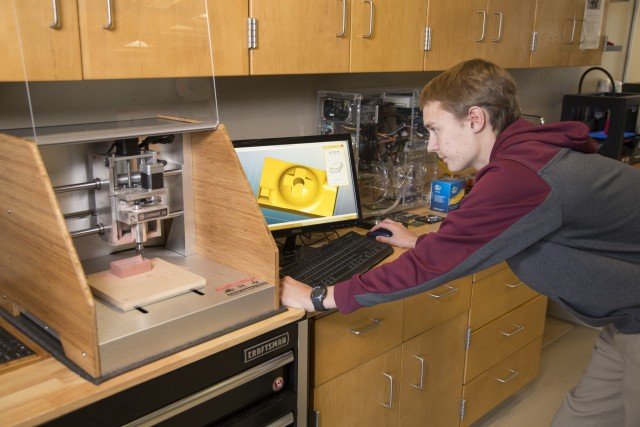 Shattucks - St. Mary's High School boarding USA