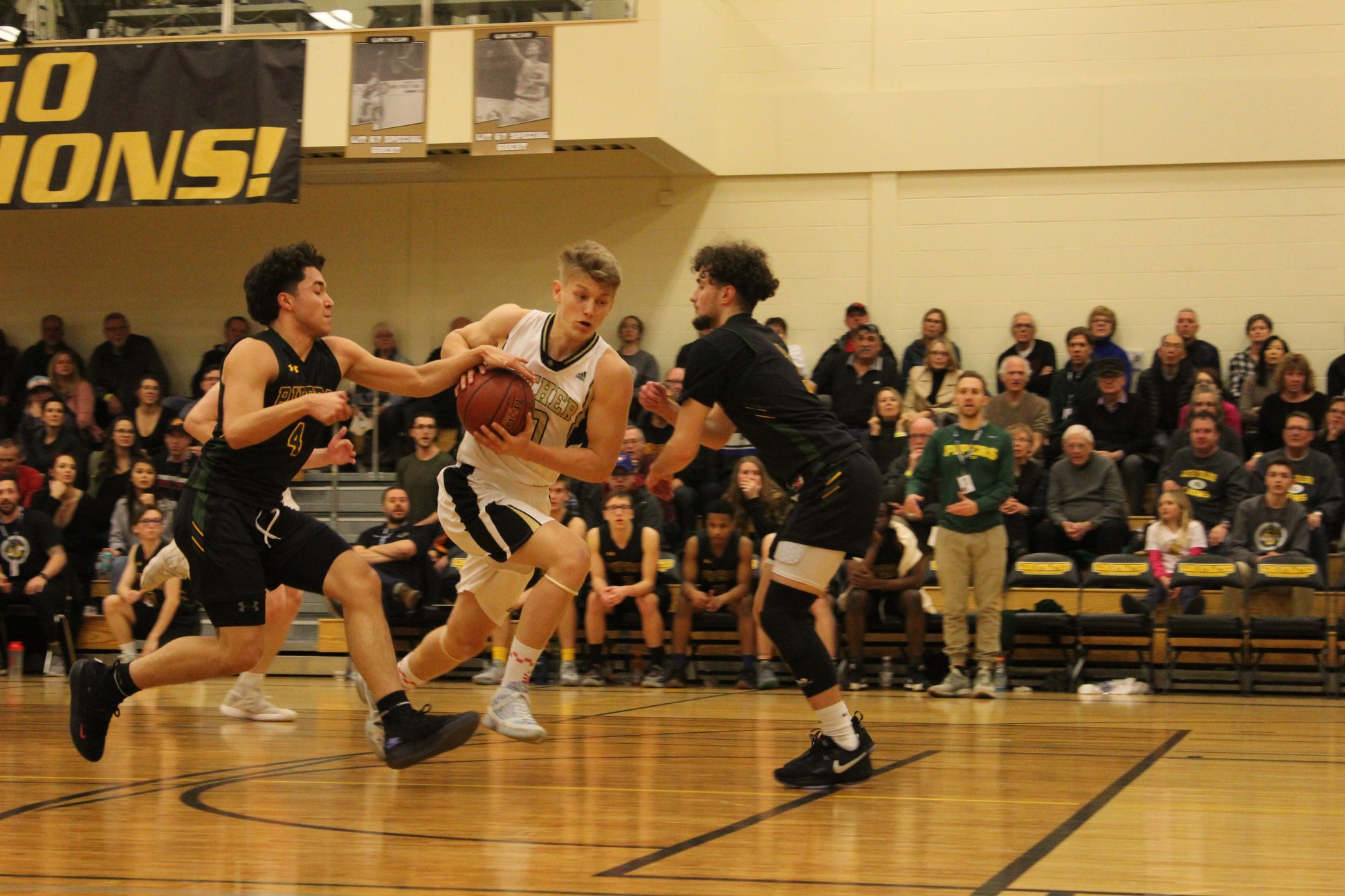 Luther College High School boarding Canada